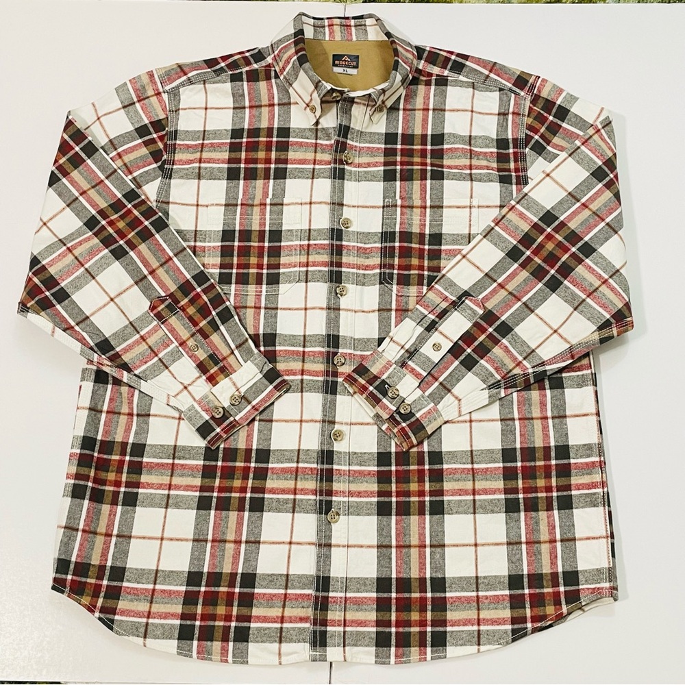 Men's‎ Ridgecut Toughwear heavy flannel long-sleeve plaid shirt.